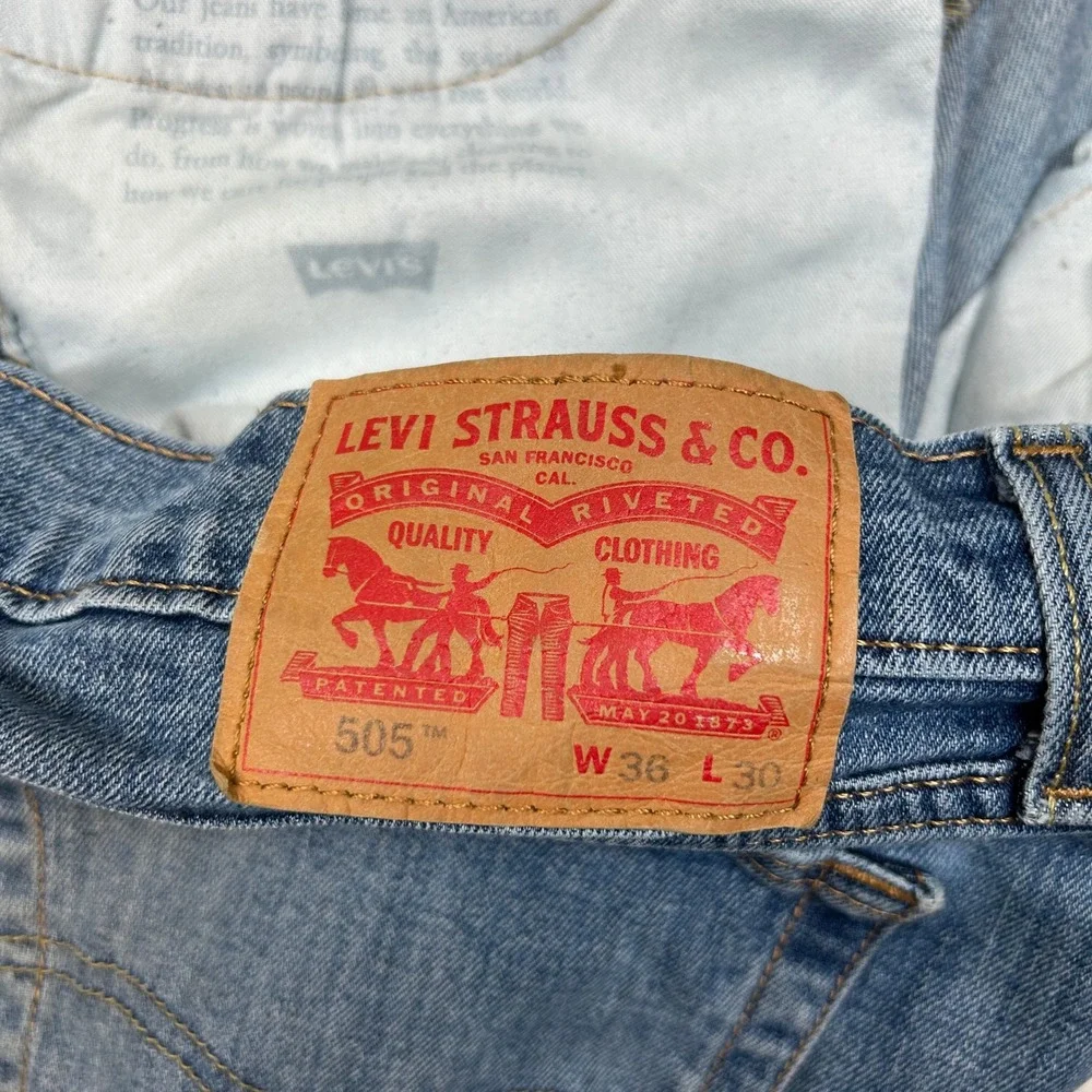 Levi's 505 Jeans Mens 36x30 Blue Light‎ Wash Denim Pants Regular Fit